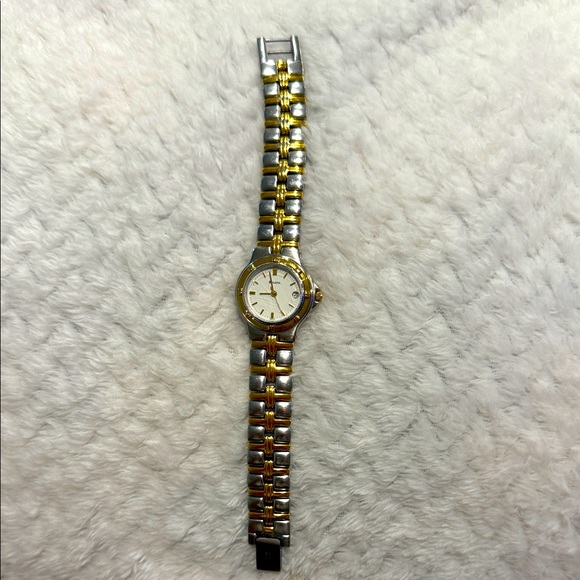 Bulova Womens Gold and Silver Two-Tone Quartz Watch - Picture 1 of 6